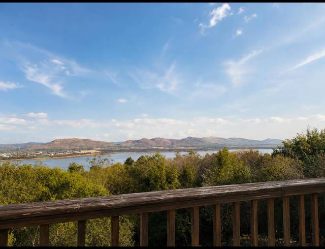 3 BEDROOM SECTIONAL TITLE FOR SALE IN MOUNT KOS ESTATE